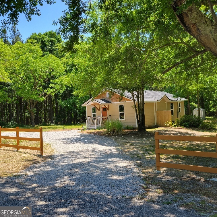 5321 S Highway 15 Siloam GA 30665