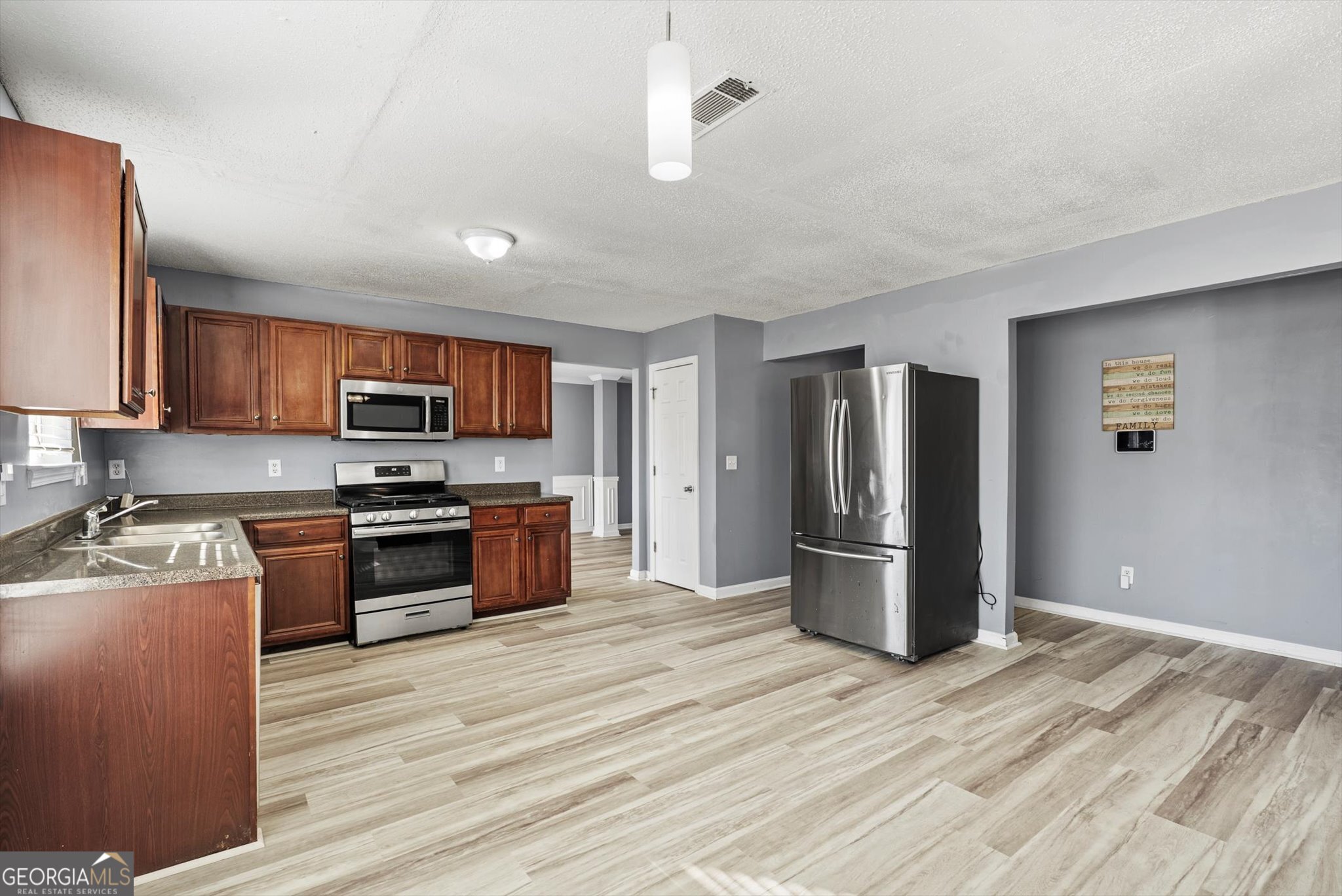 541 Hamlet Drive Hampton GA 30228