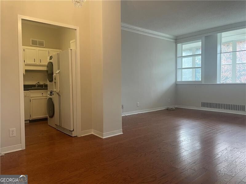 3060 Pharr Court North NW Atlanta GA 30305