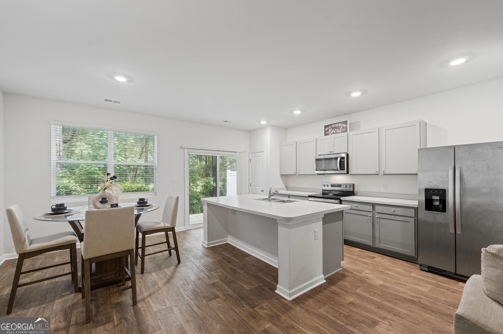 27 Villas Of Garrard Drive Savannah GA 31405