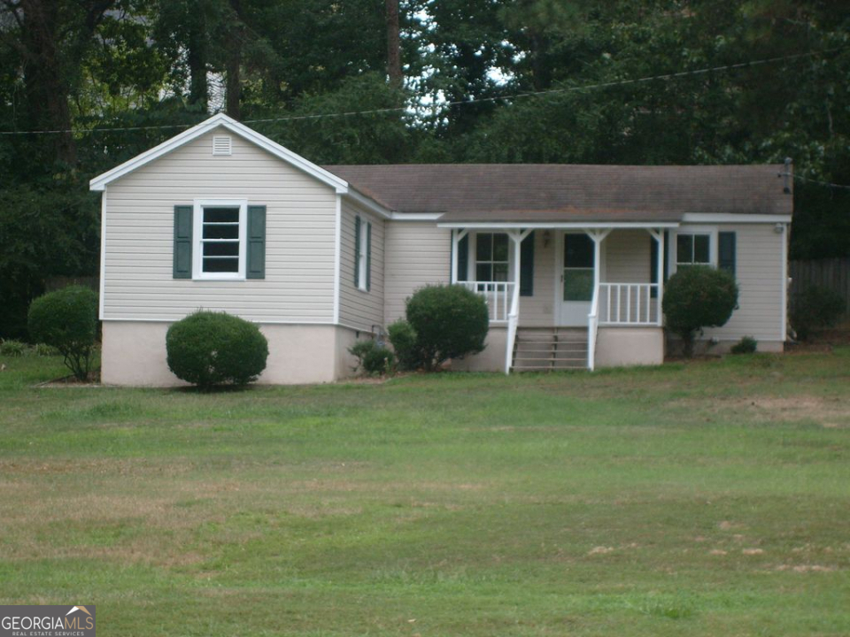 2421 Rockbridge Road SW Stone Mountain GA 30087
