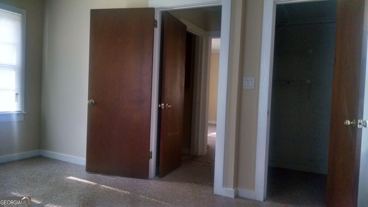 2421 Rockbridge Road SW Stone Mountain GA 30087