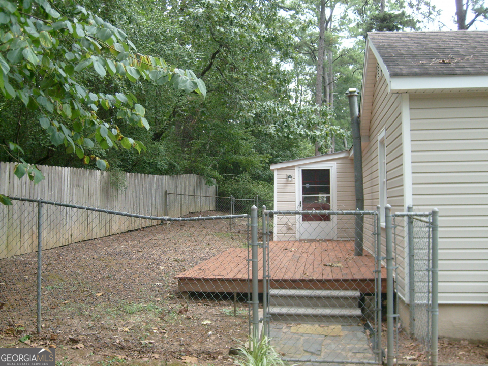 2421 Rockbridge Road SW Stone Mountain GA 30087