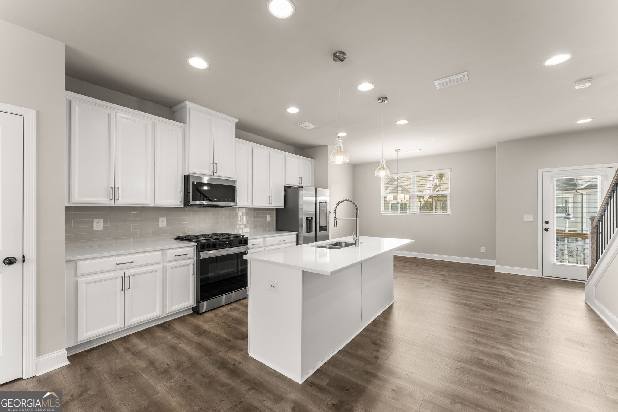 324 Hayden Circle Woodstock GA 30189