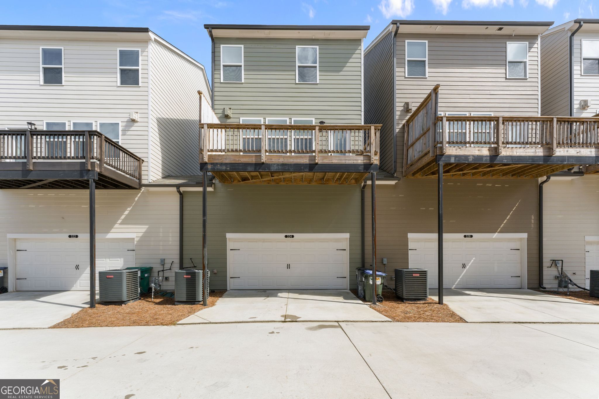 324 Hayden Circle Woodstock GA 30189