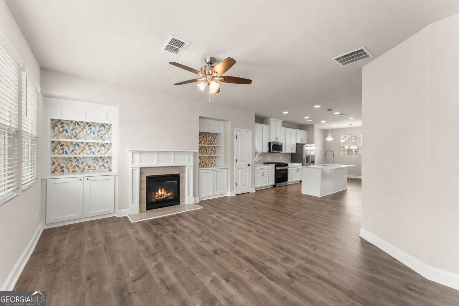 324 Hayden Circle Woodstock GA 30189