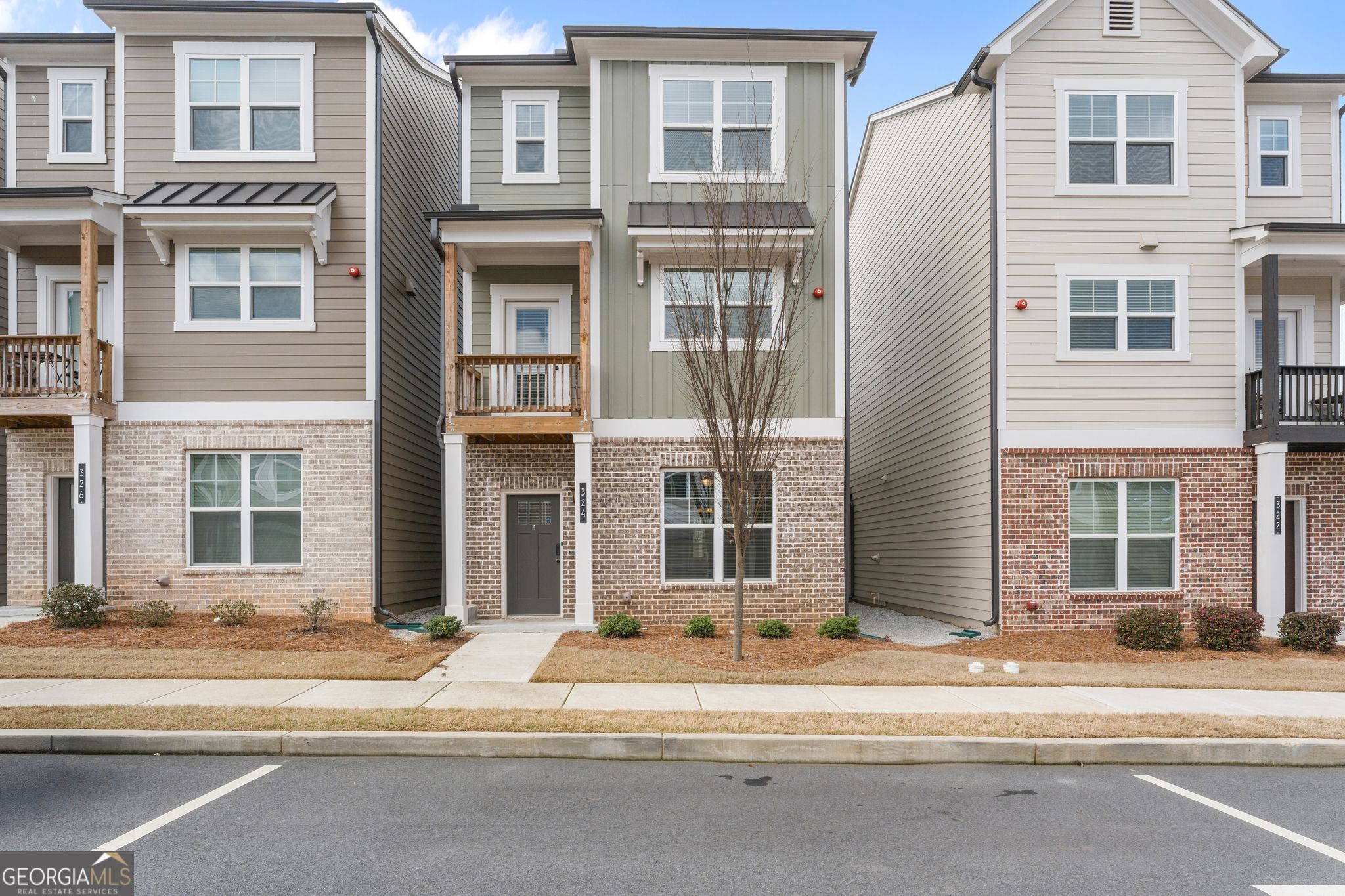 324 Hayden Circle Woodstock GA 30189