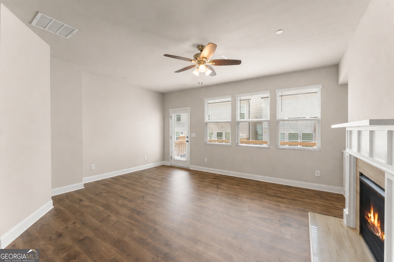 324 Hayden Circle Woodstock GA 30189