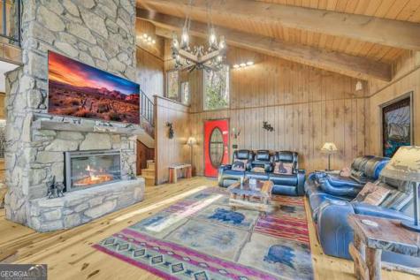 243 Ridge Road Helen GA 30545