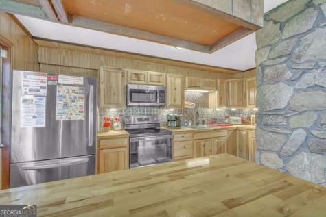 243 Ridge Road Helen GA 30545