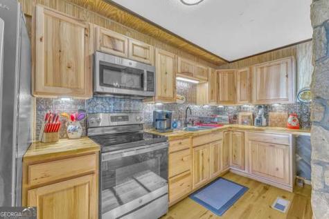 243 Ridge Road Helen GA 30545