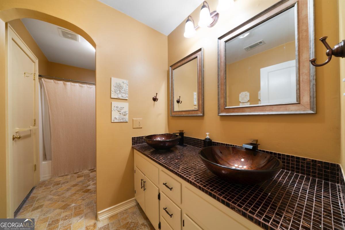 31 Coventry Drive SE Rome GA 30161