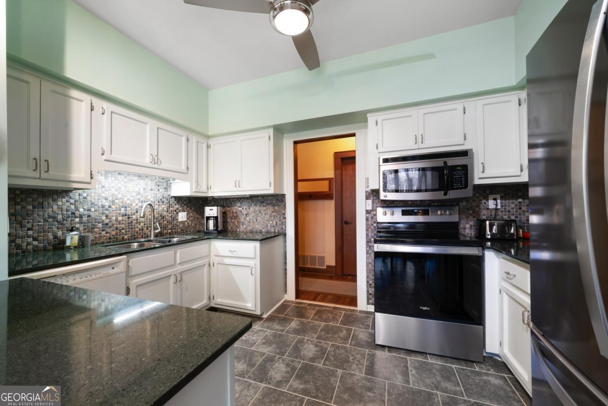 31 Coventry Drive SE Rome GA 30161