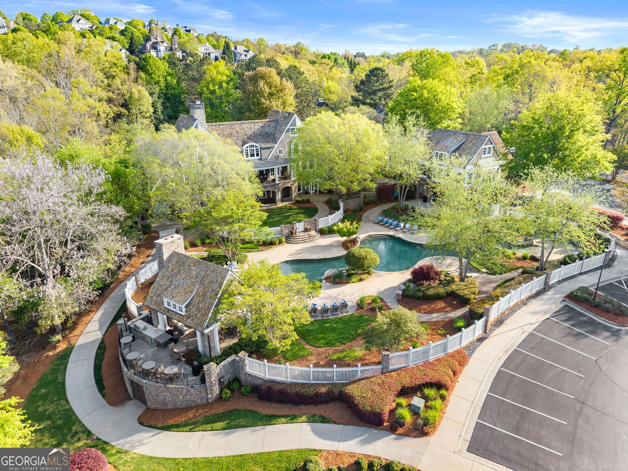 6221 Random Winds Bluff Gainesville GA 30506