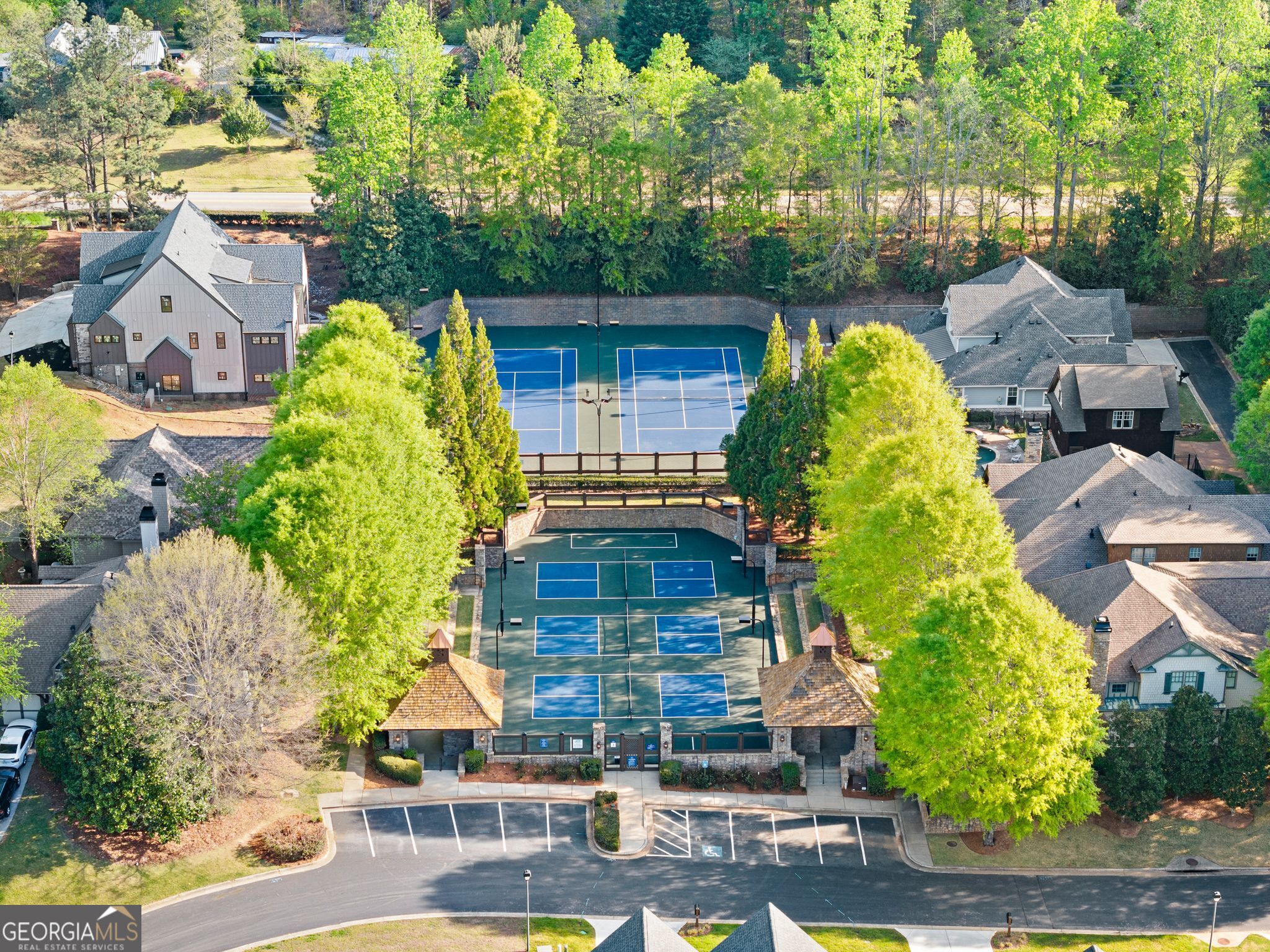 6221 Random Winds Bluff Gainesville GA 30506