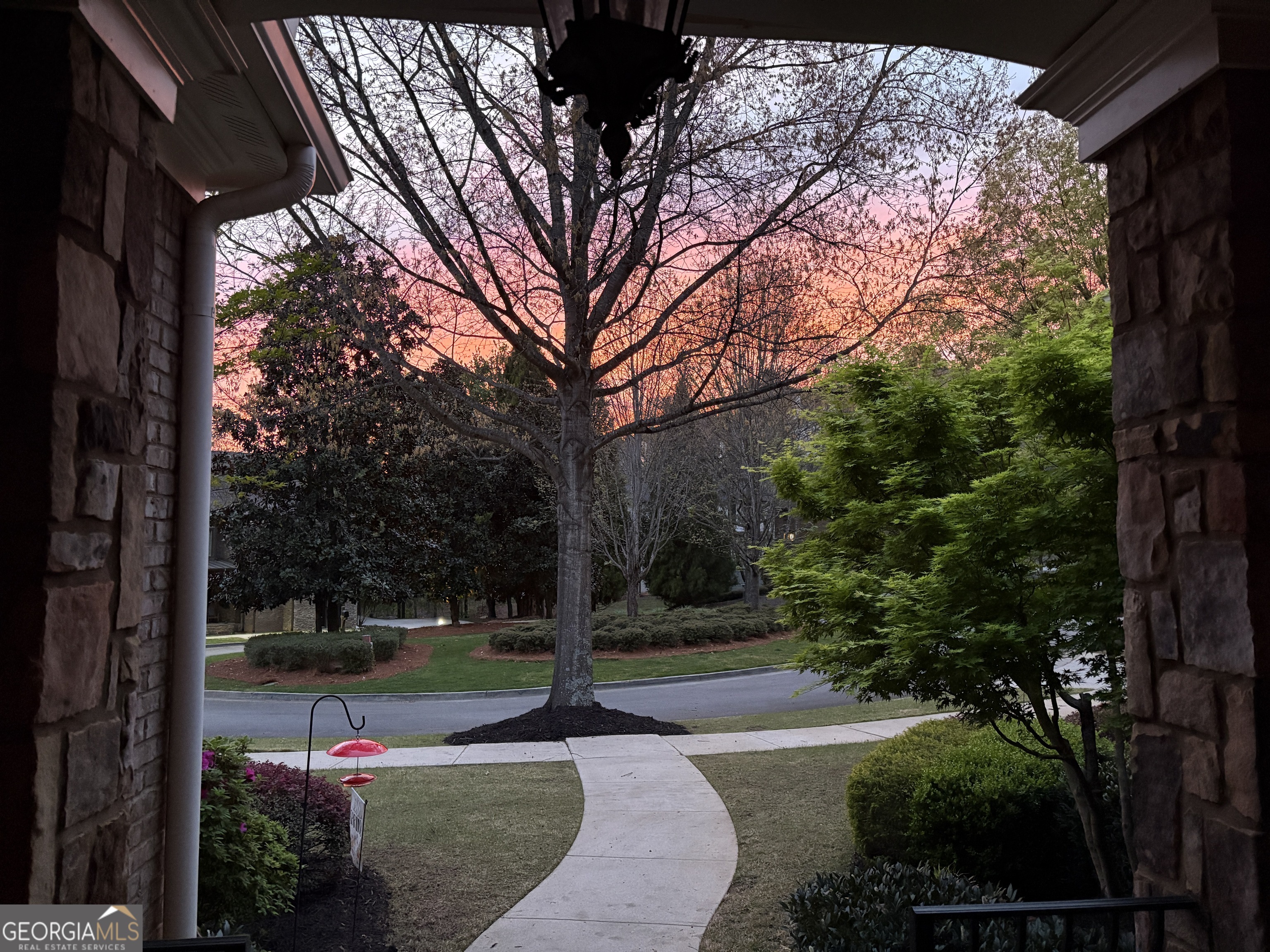 6221 Random Winds Bluff Gainesville GA 30506