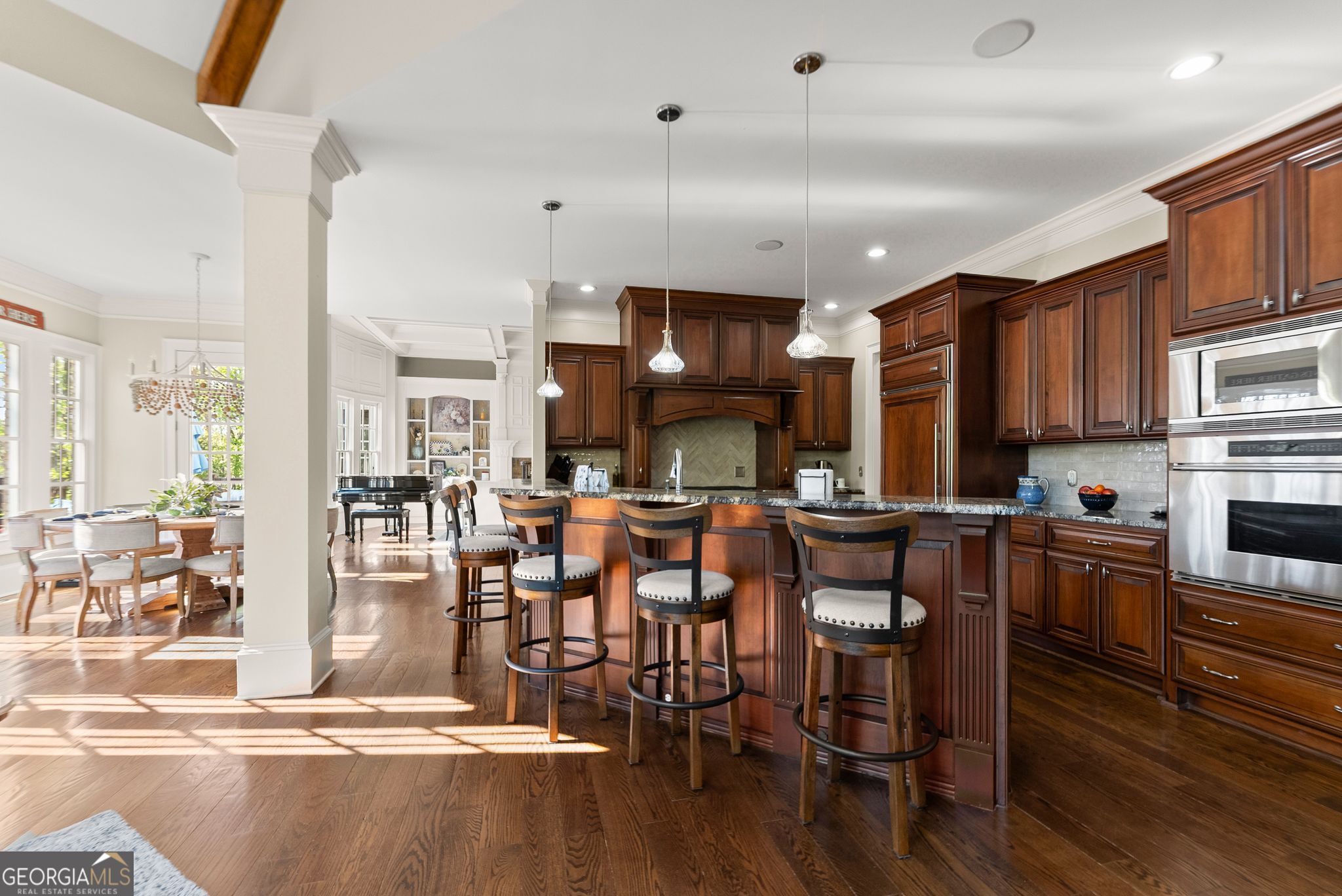 6221 Random Winds Bluff Gainesville GA 30506