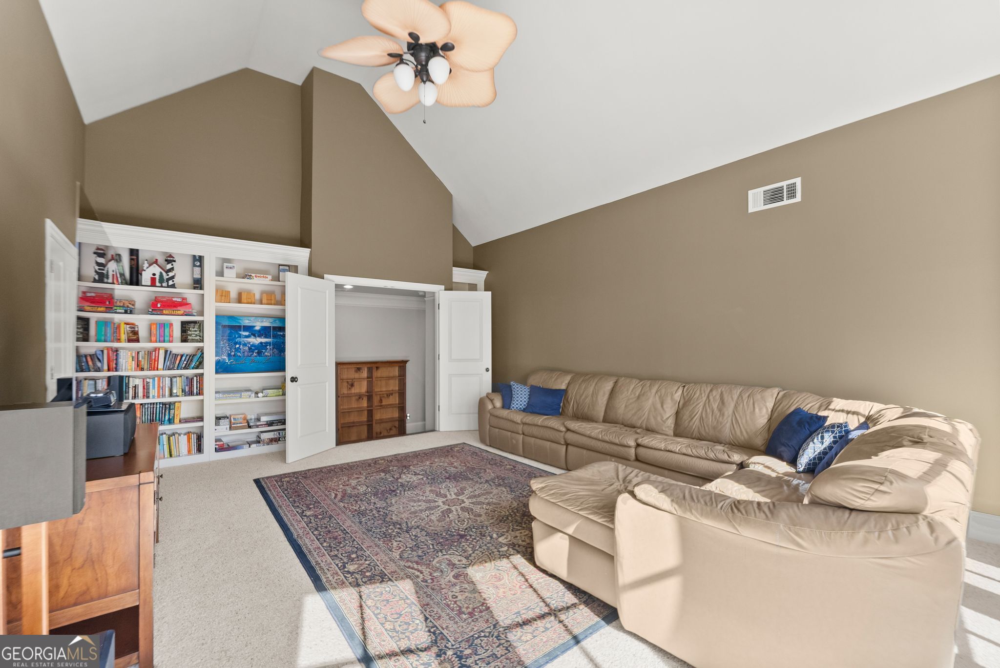 6221 Random Winds Bluff Gainesville GA 30506