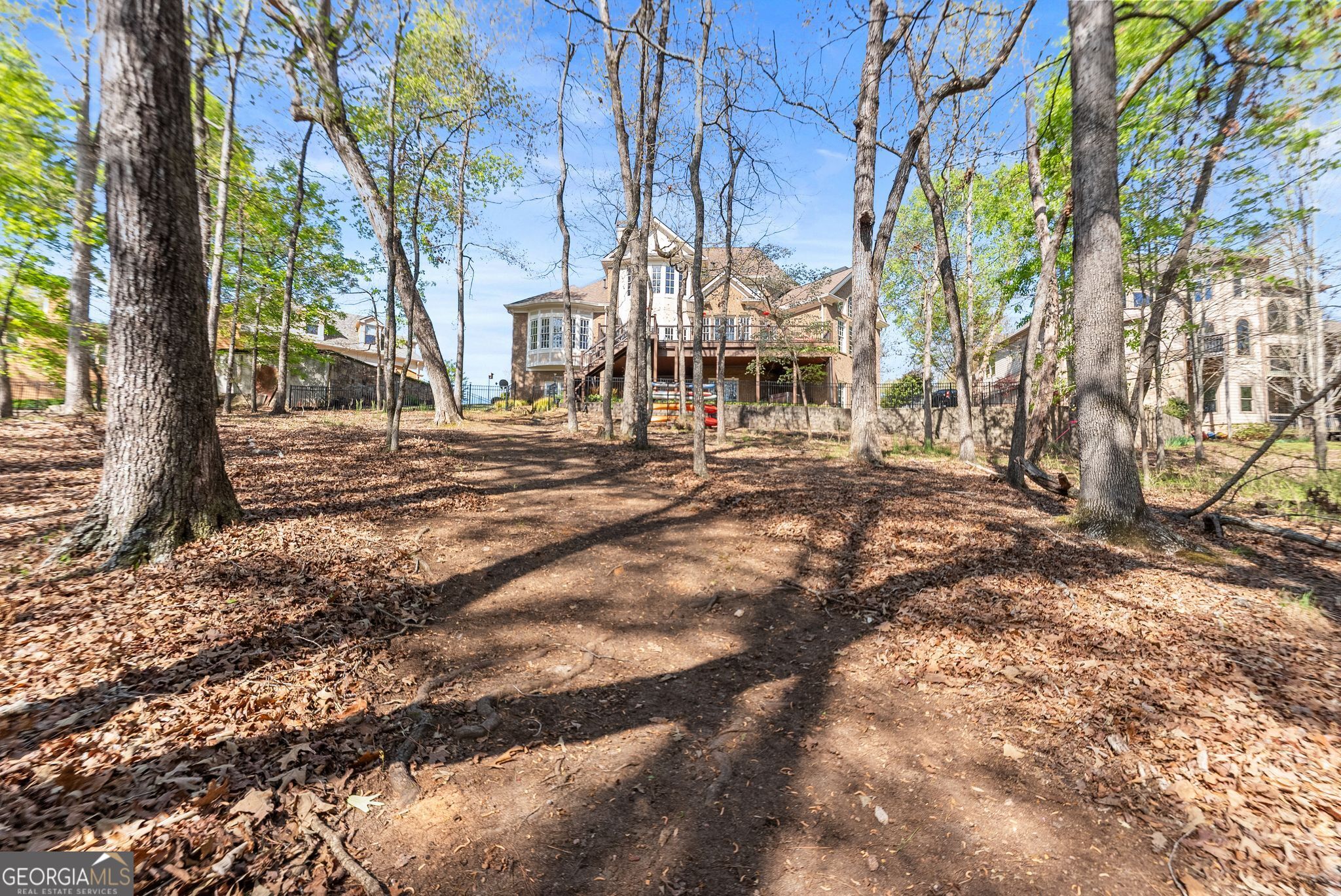 6221 Random Winds Bluff Gainesville GA 30506