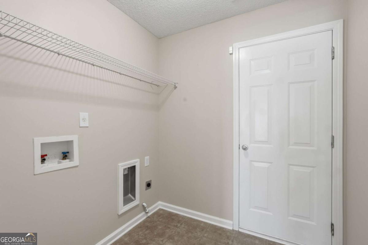 127 Hidden Lake Circle Canton GA 30114