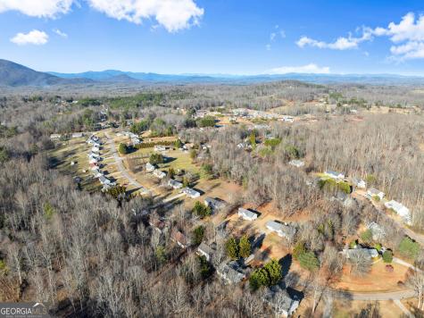 322 Ash Wood Lane Cleveland GA 30528