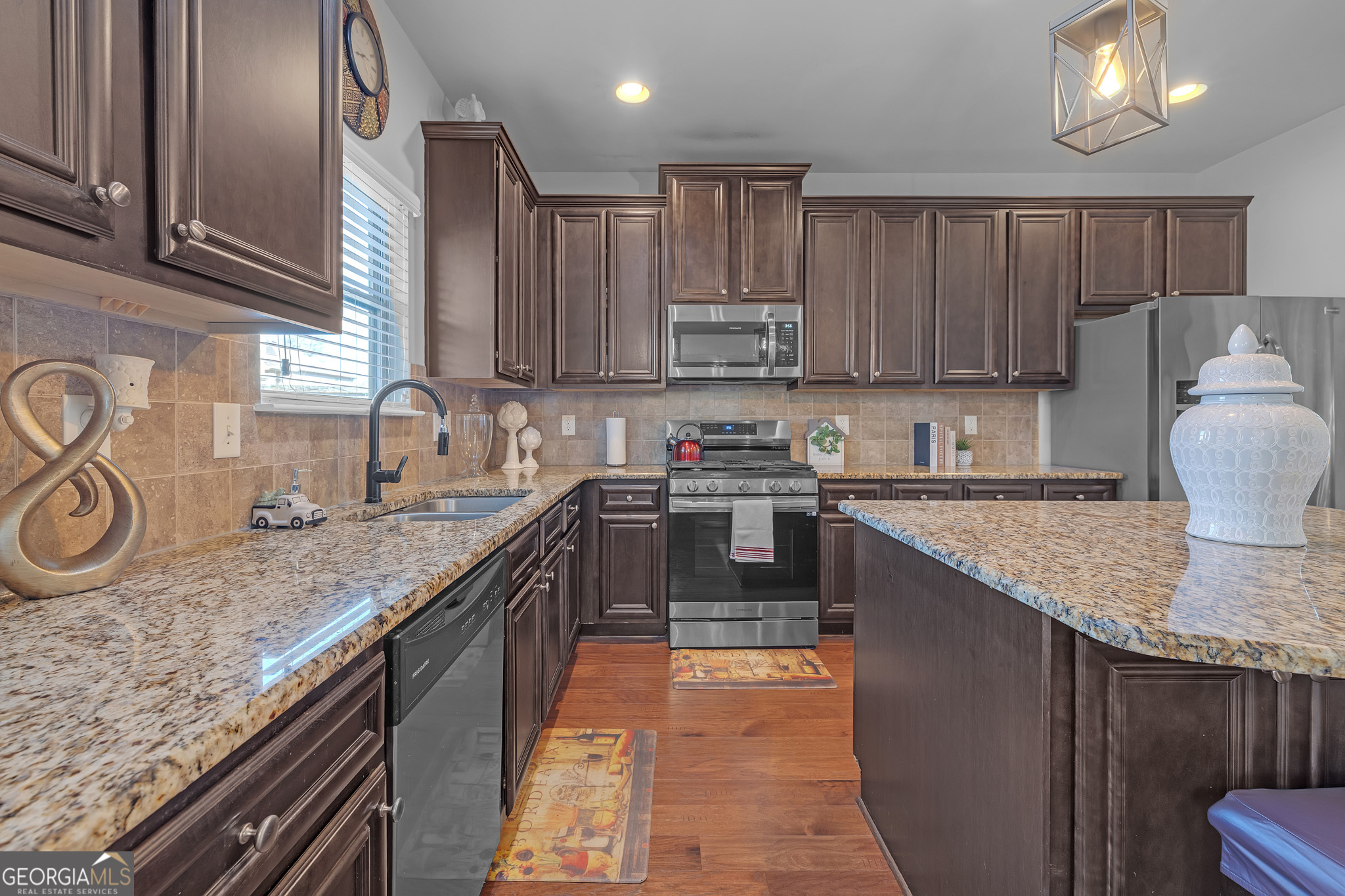 558 Hideaway Drive Jonesboro GA 30238