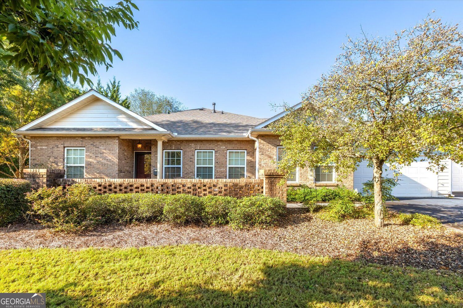 123 Villa Park Circle Stone Mountain GA 30087