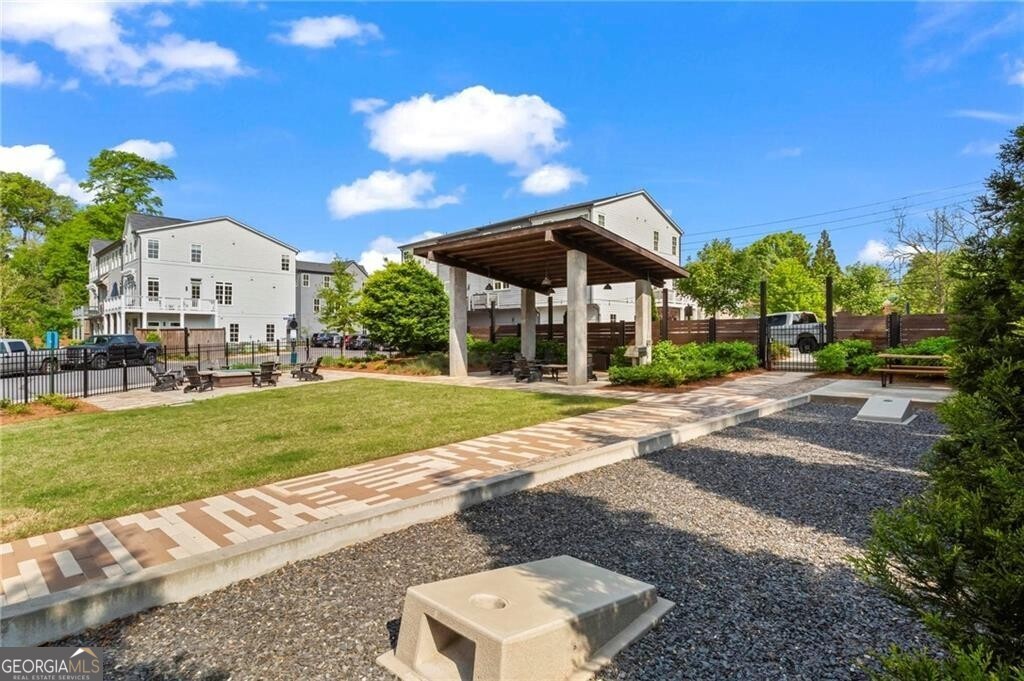 14 Becker Place NW Atlanta GA 30307