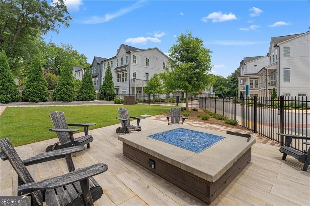 14 Becker Place NW Atlanta GA 30307