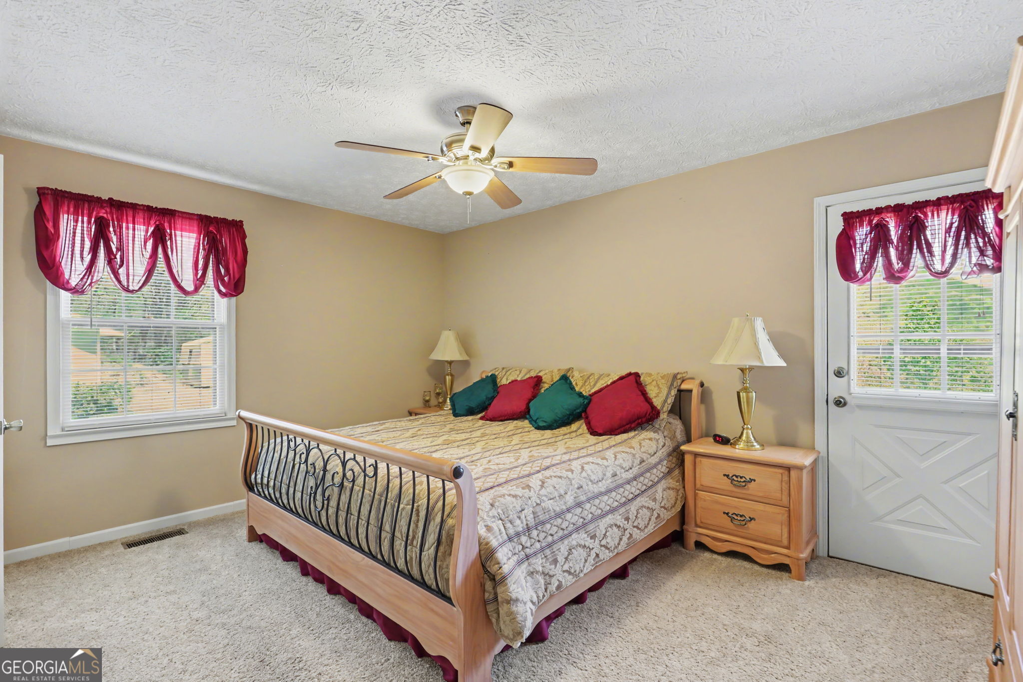 542 Eastern Cross Lane Clayton GA 30525