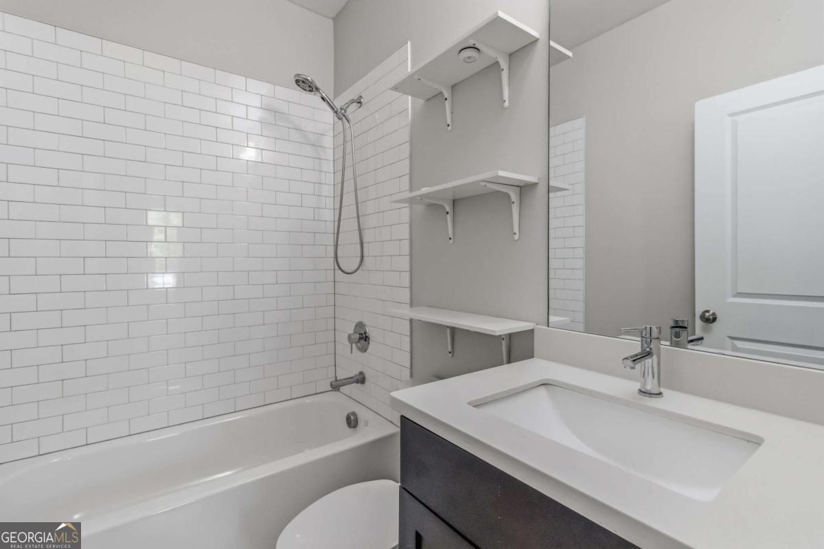 828 Constellation Drive Decatur GA 30033
