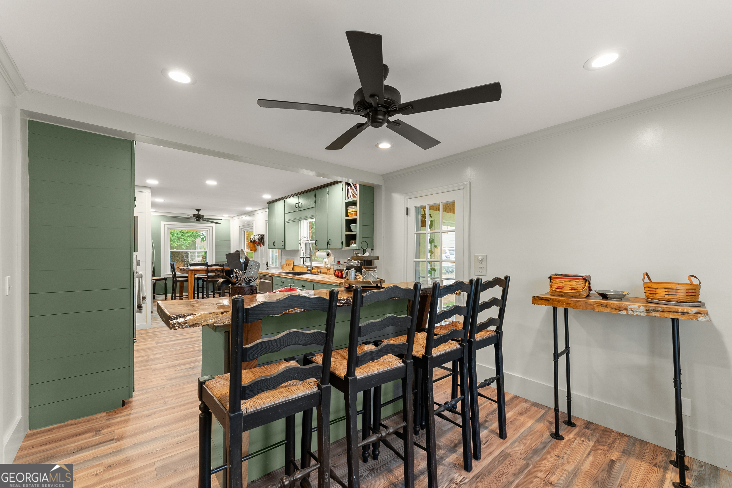 5907 Main Street Lula GA 30554