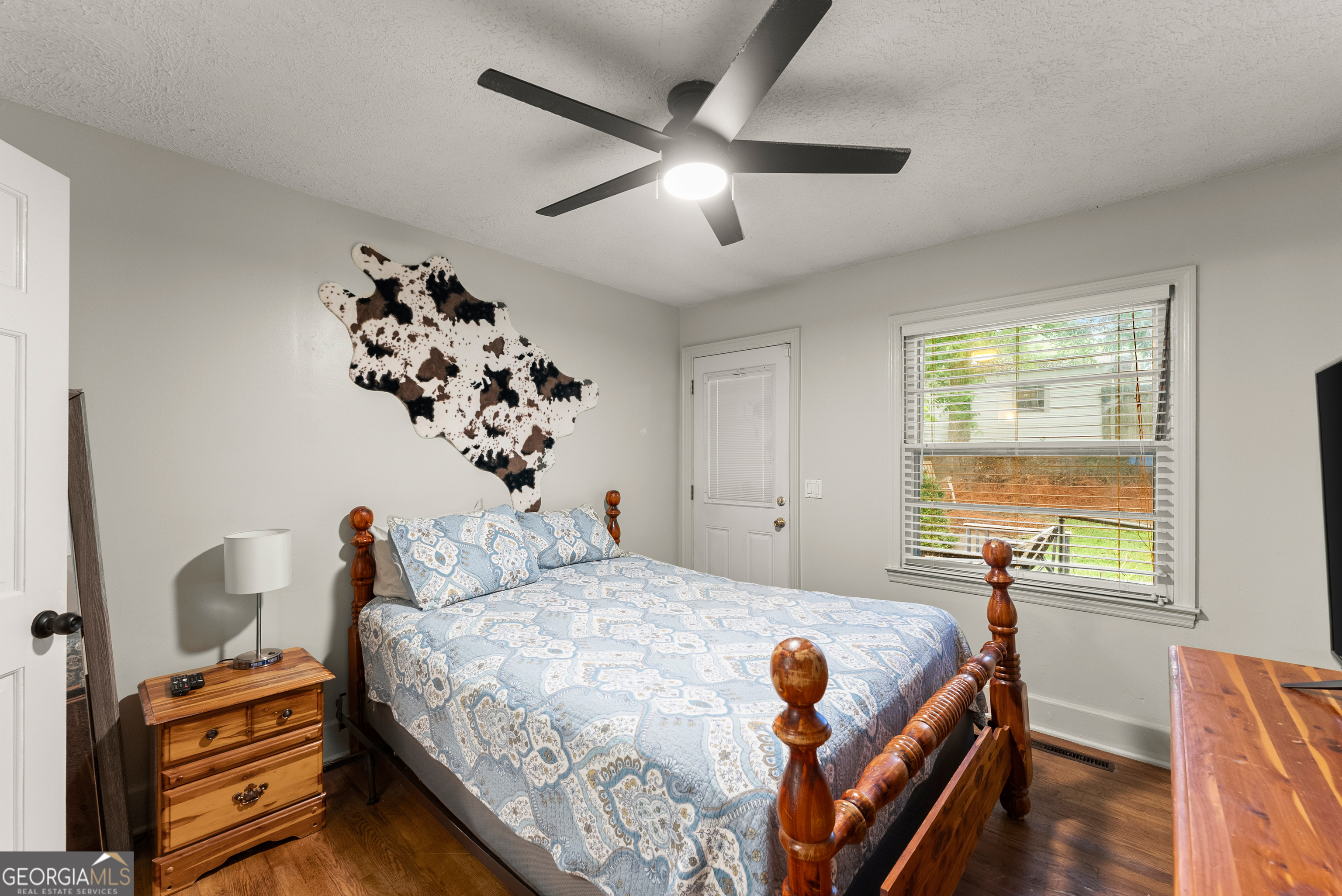 5907 Main Street Lula GA 30554