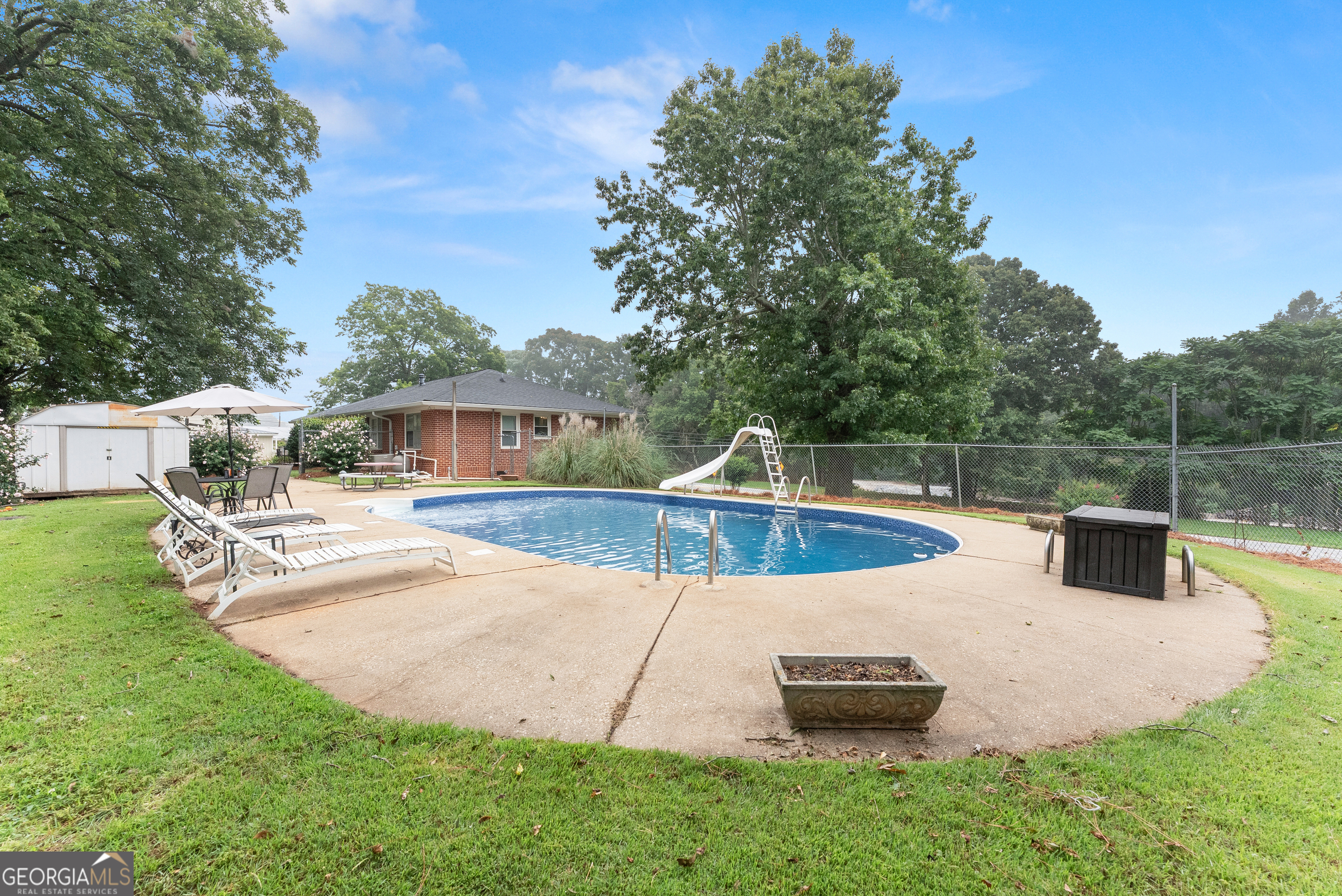 5907 Main Street Lula GA 30554