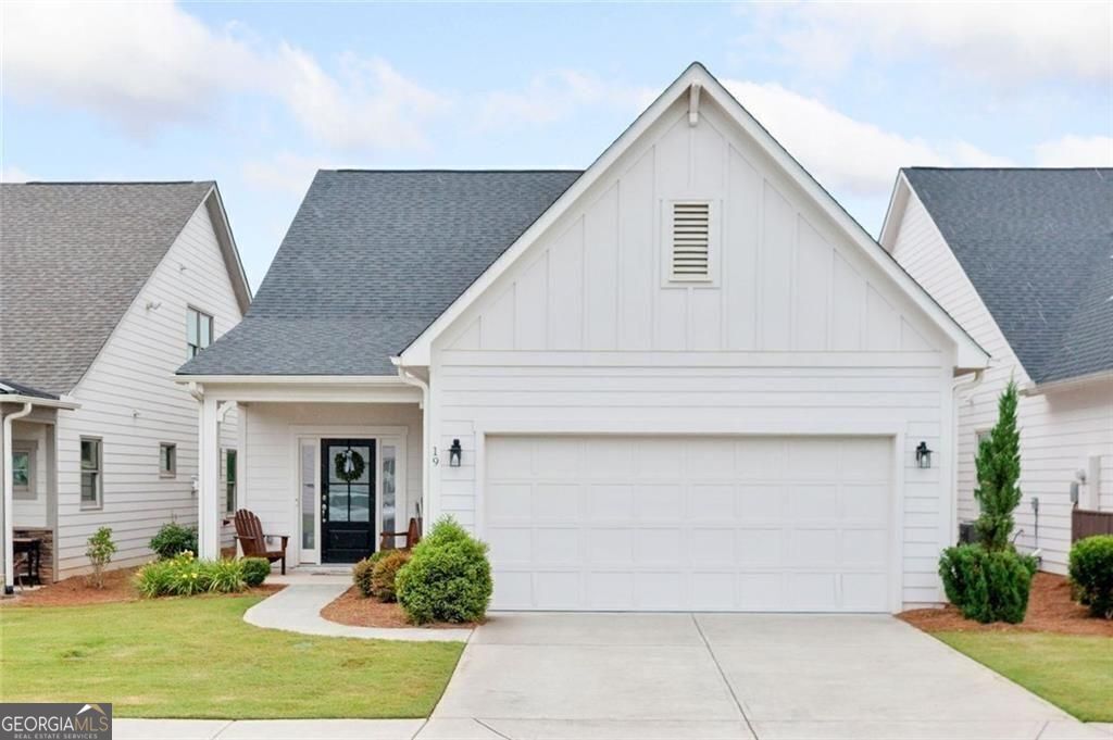 19 Grand Circle Jasper GA 30143
