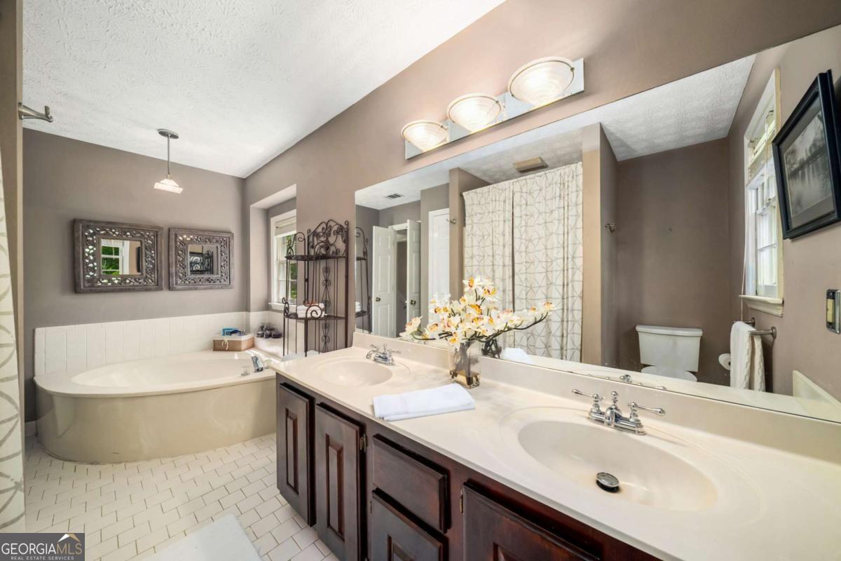 166 Plantation Trace Woodstock GA 30188