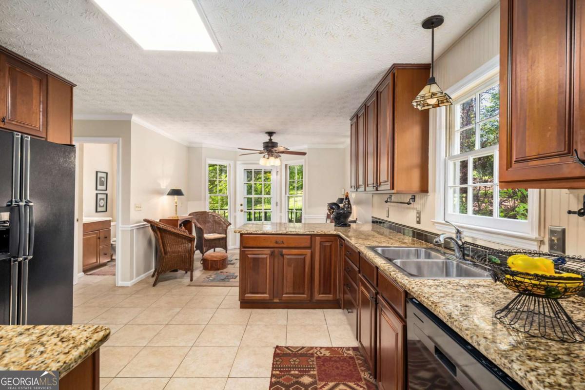 166 Plantation Trace Woodstock GA 30188