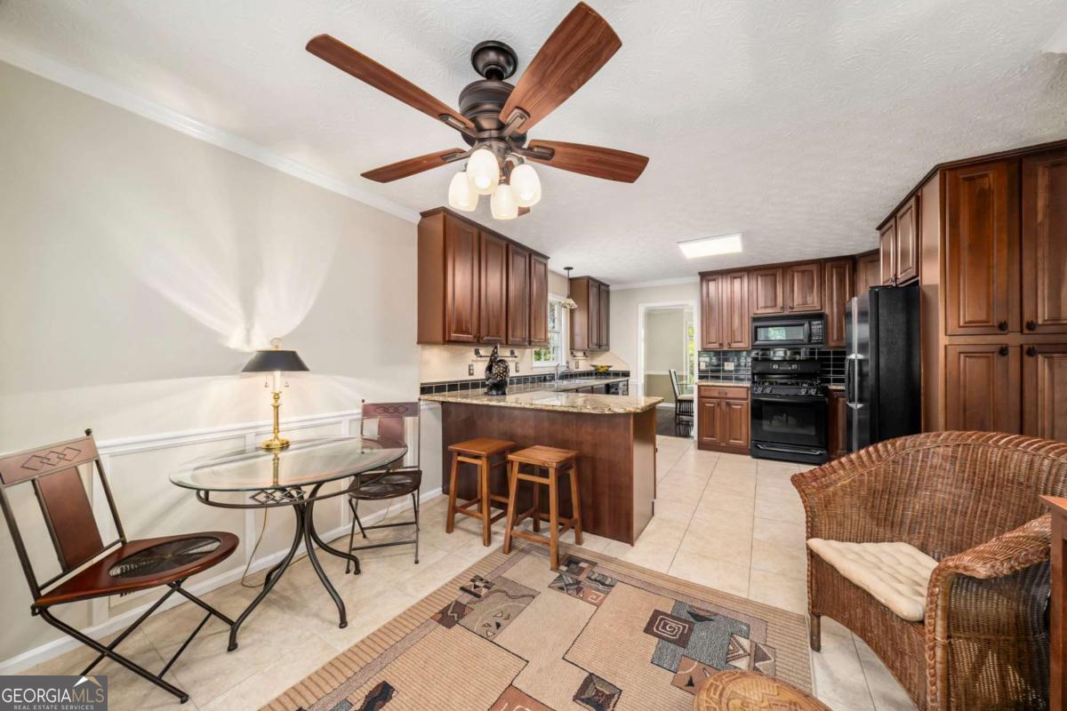 166 Plantation Trace Woodstock GA 30188