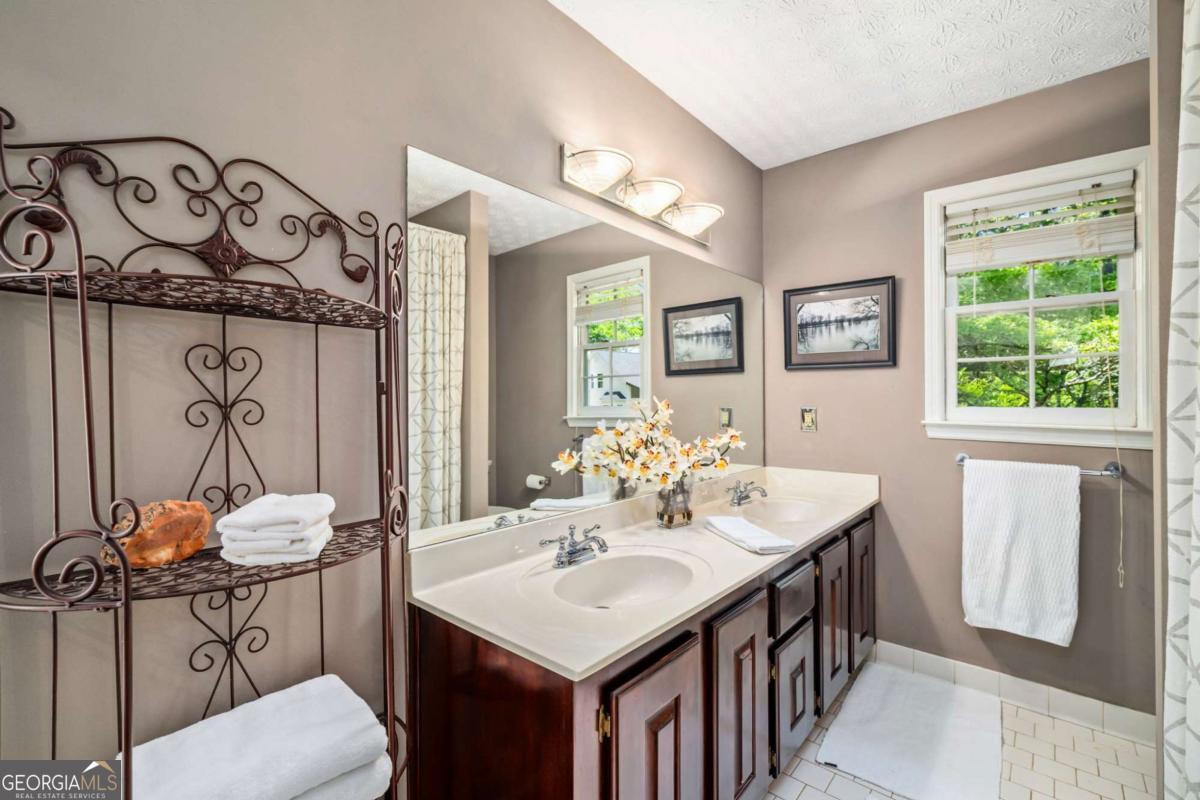 166 Plantation Trace Woodstock GA 30188