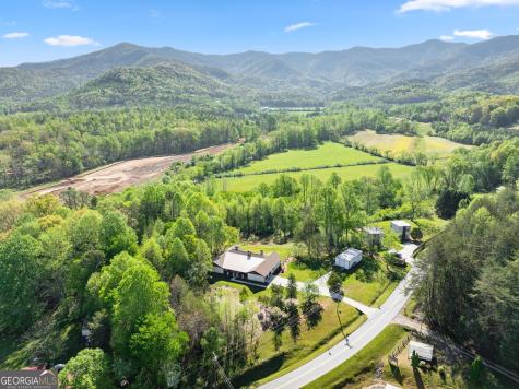 153 Trackrock Gap Road Blairsville GA 30512