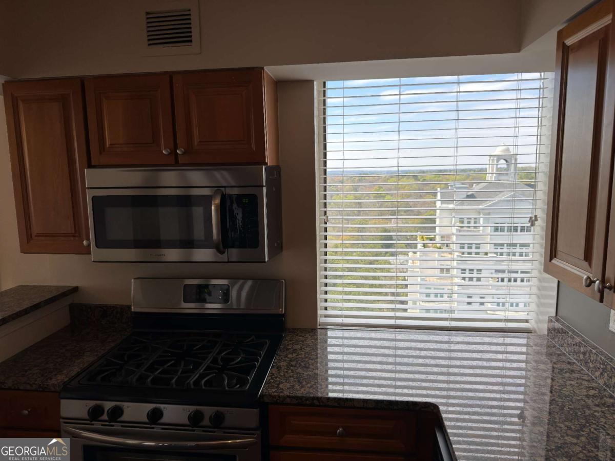 2479 Peachtree Road NE Atlanta GA 30305