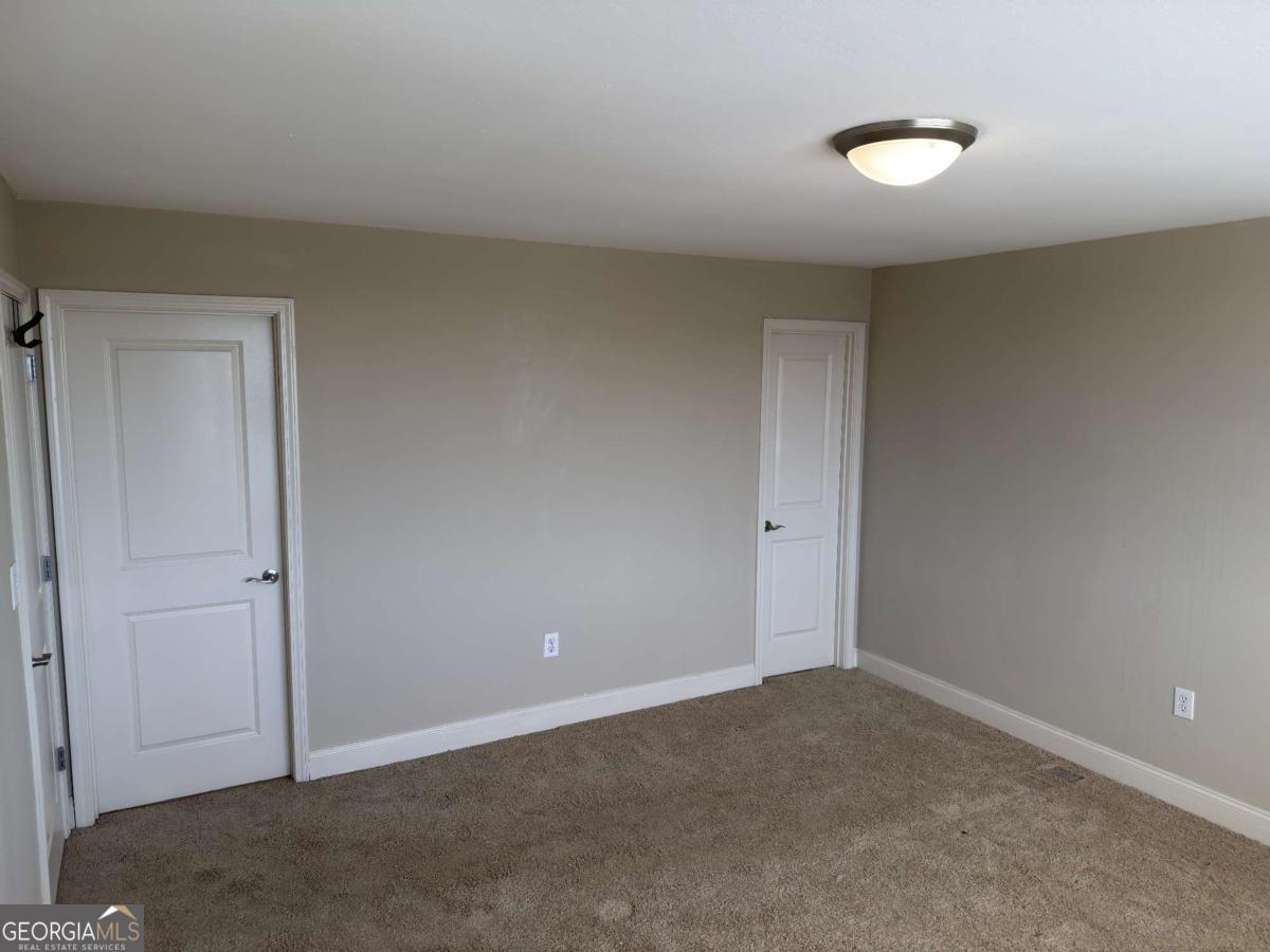 2479 Peachtree Road NE Atlanta GA 30305