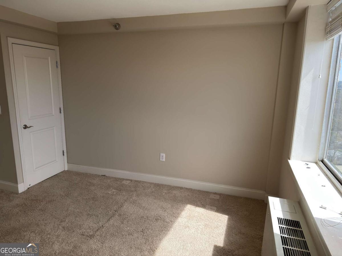 2479 Peachtree Road NE Atlanta GA 30305