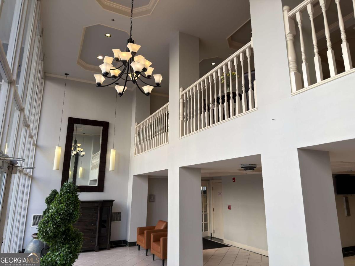 2479 Peachtree Road NE Atlanta GA 30305