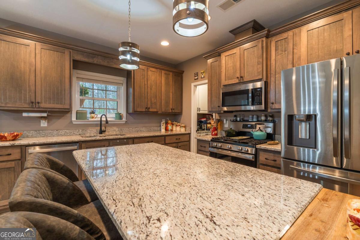 607 Satsuma Court S Ellijay GA 30536