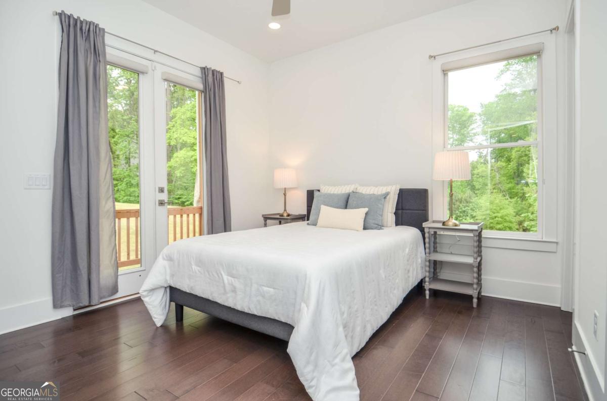 14195 Reserve Manor Lane Roswell GA 30075