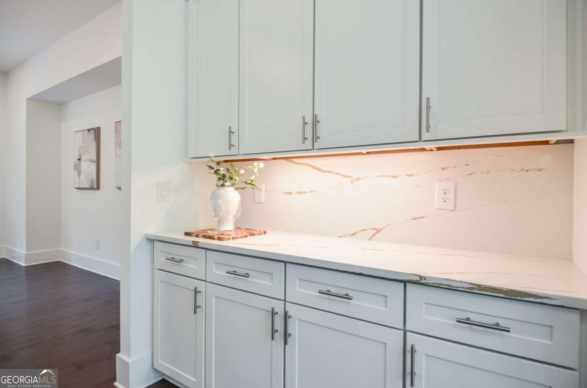 14195 Reserve Manor Lane Roswell GA 30075