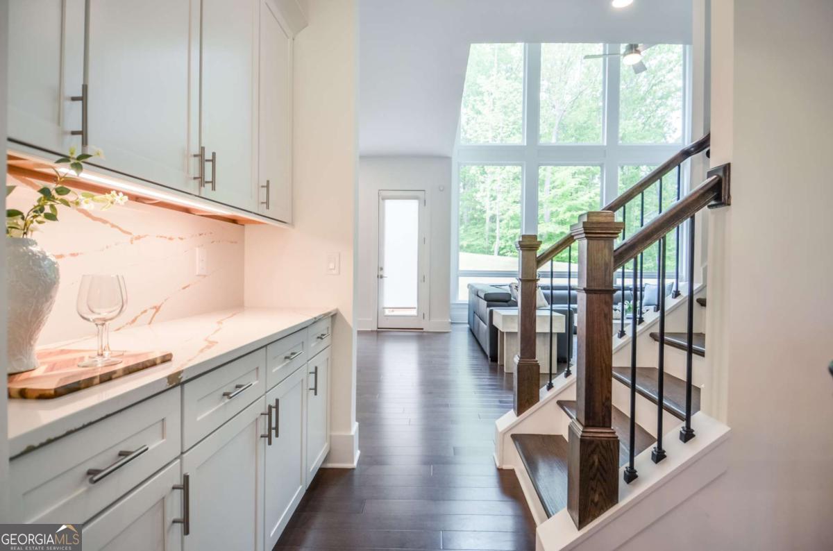 14195 Reserve Manor Lane Roswell GA 30075