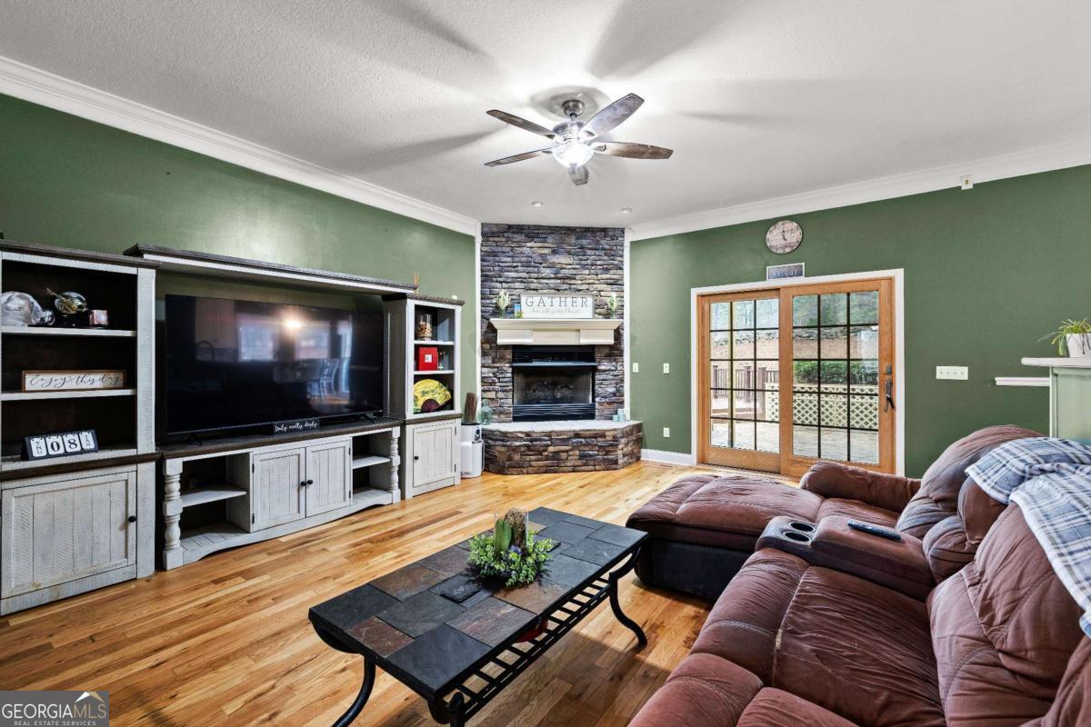 113 Glenn Eagle Pointe Lagrange GA 30241