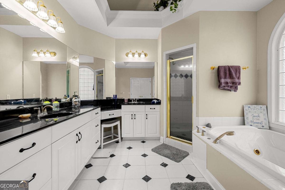 113 Glenn Eagle Pointe Lagrange GA 30241